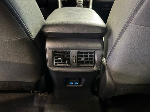 Used 2022 Toyota RAV4 XLE image 35