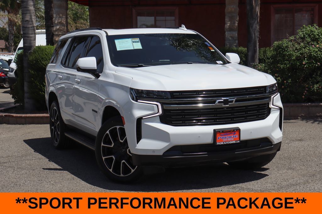 Used 2022 Chevrolet Tahoe RST w/ Sport Performance Package AWD/4WD image 2