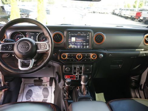 Used 2022 Jeep Gladiator Mojave w/ LED Lighting Group AWD/4WD image 14