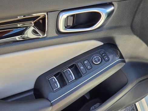 Used 2024 Honda Civic Sport Touring image 15