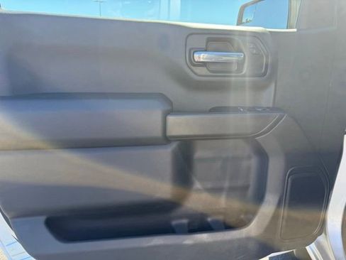 Used 2022 Chevrolet Silverado 1500 W/T w/ WT Value Package image 10