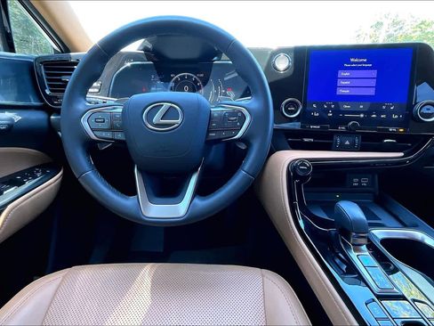 Used 2022 Lexus NX 350 AWD image 6