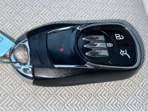 Used 2024 Buick Encore GX Preferred FWD image 28