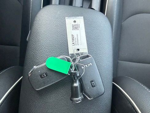 Used 2023 Kia Forte GT-Line image 21