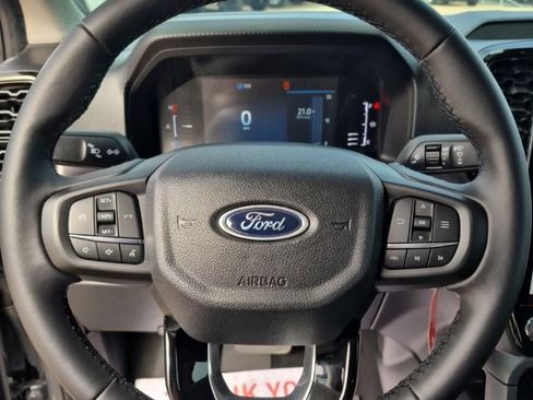 Used 2024 Ford Ranger XLT w/ FX4 Off-Road Package image 33