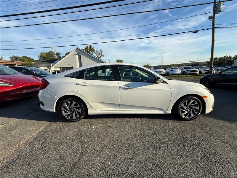 Used 2016 Honda Civic EX image 6