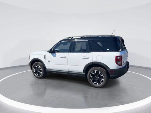 Certified 2023 Ford Bronco Sport Outer Banks w/ Tech Package AWD/4WD image 5