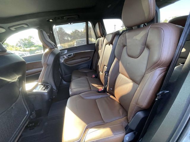 Certified 2023 Volvo XC90 B6 Ultimate w/ Lounge Package AWD/4WD image 13