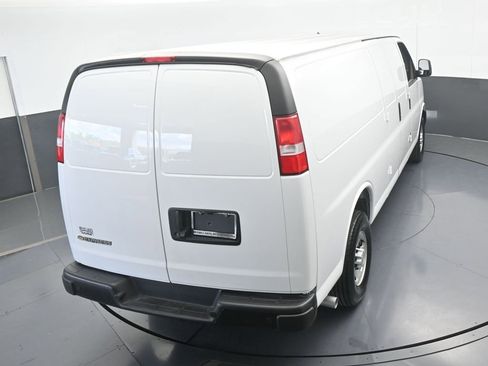 New 2025 Chevrolet Express 3500 Extended w/ Driver Convenience Package image 44