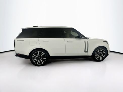 Certified 2023 Land Rover Range Rover SE AWD/4WD image 4