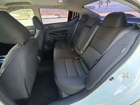 Used 2023 Nissan Altima 2.5 SV w/ SV Premium Package image 26