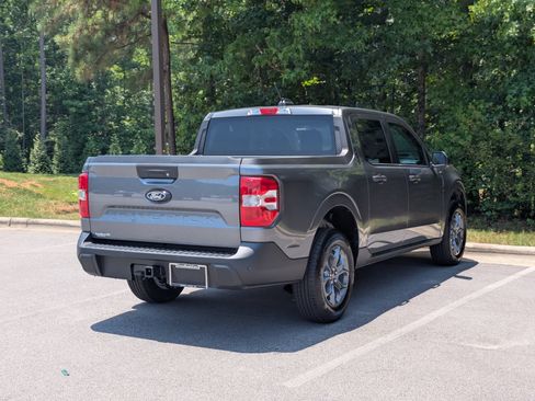 Used 2026 Ford Maverick XLT FWD image 3