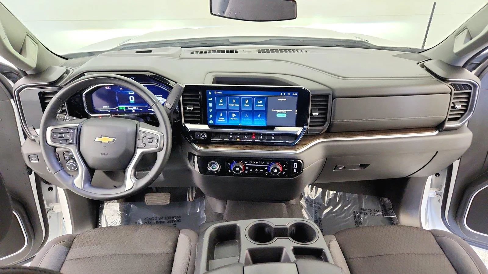 Used 2024 Chevrolet Silverado 1500 LT AWD/4WD image 28