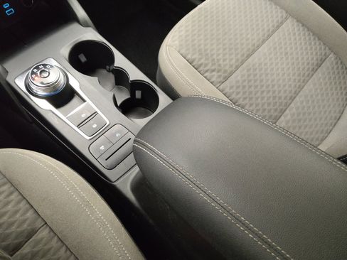 Used 2020 Ford Escape SE FWD image 26