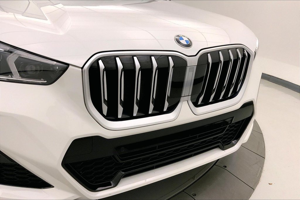 Certified 2023 BMW X1 xDrive28i w/ M Sport Package AWD/4WD image 29