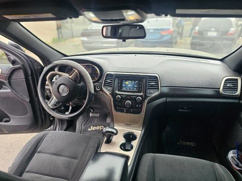 Used 2014 Jeep Grand Cherokee Laredo w/ Quick Order Package 23E image 17