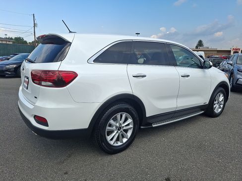 Used 2020 Kia Sorento LX AWD/4WD image 6