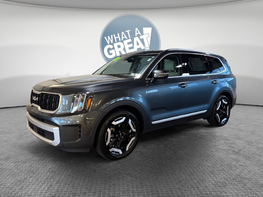 Certified 2024 Kia Telluride EX w/ EX Captain's Chair Package FWD image 8