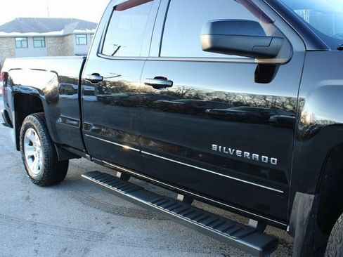 Used 2018 Chevrolet Silverado 1500 LT w/ All Star Edition image 46