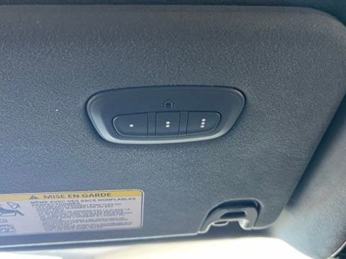 Used 2023 Jeep Grand Wagoneer Series III image 42