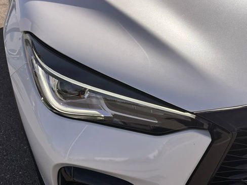Certified 2025 INFINITI QX50 Sport image 29