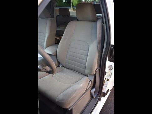 Used 2019 Nissan Frontier S image 14