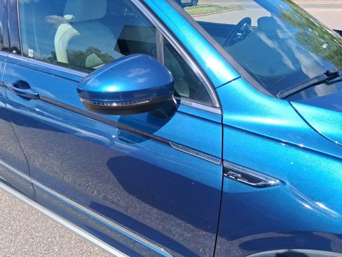 Used 2020 Volkswagen Tiguan SEL Premium R-Line w/ 3rd Row Seat Package AWD/4WD image 11