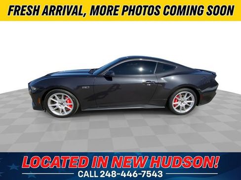 Used 2024 Ford Mustang GT Premium image 7