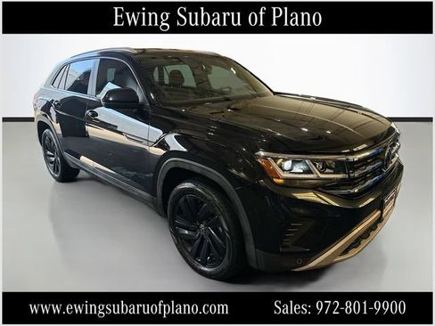 Used 2022 Volkswagen Atlas Cross Sport SE FWD image 1
