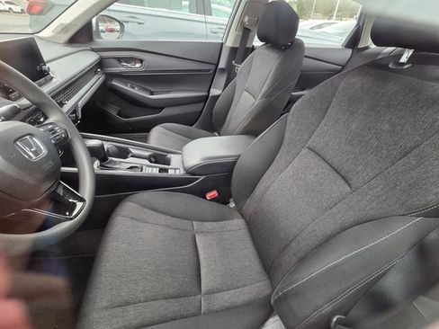 Used 2024 Honda Accord EX image 10