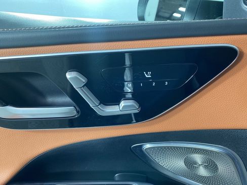 Used 2023 Mercedes-Benz C 43 AMG 4MATIC Sedan image 11