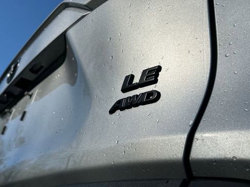 Certified 2024 Toyota RAV4 LE AWD/4WD image 29