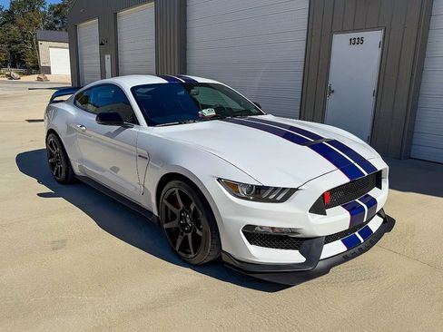 Used 2016 Ford Mustang Shelby GT350R w/ GT350R Equipment Group 920A image 10