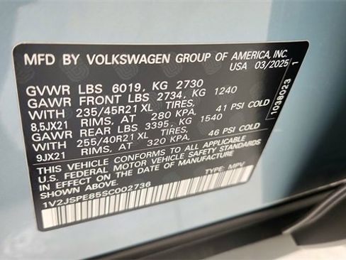 Used 2025 Volkswagen ID.4 Pro S Plus image 59