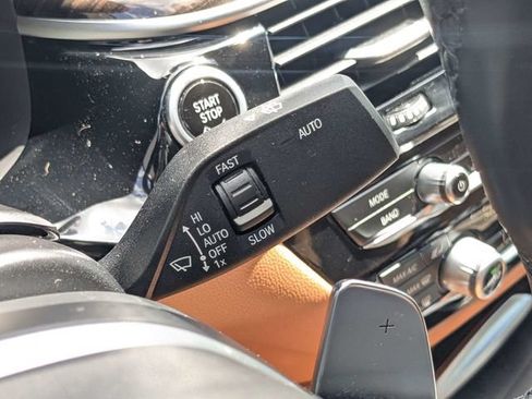 Used 2023 BMW 540i w/ M Sport Package RWD image 25