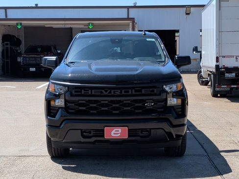 New 2026 Chevrolet Silverado 1500 Custom w/ LPO, Dark Essentials Package RWD image 2