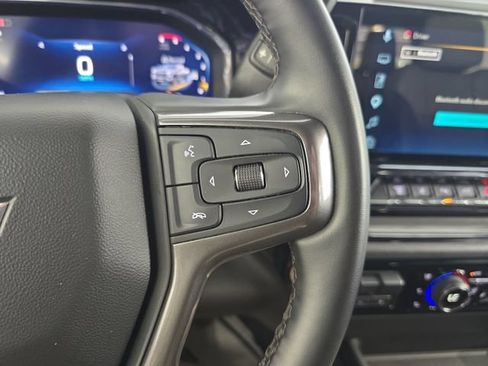 Certified 2025 Chevrolet Silverado 2500 ZR2 AWD/4WD image 18