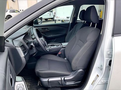 Used 2025 Nissan Rogue S AWD/4WD image 20