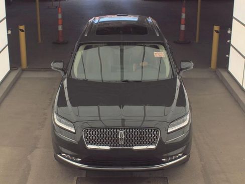 Used 2023 Lincoln Nautilus Reserve w/ Equipment Group 202A AWD/4WD image 2