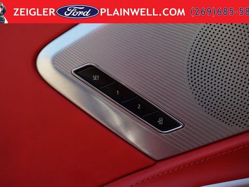 Used 2024 Chevrolet Corvette Stingray Premium Conv w/ Z51 Performance Package RWD image 33