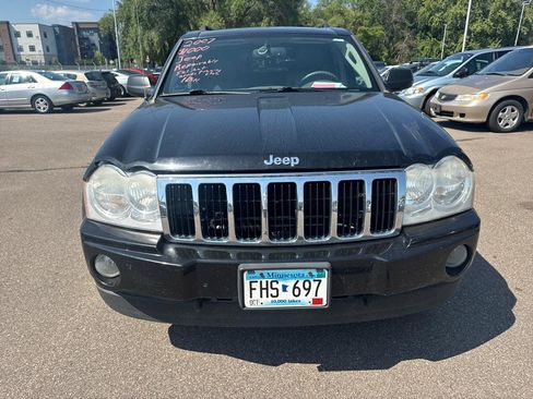 Used 2007 Jeep Grand Cherokee Laredo AWD/4WD image 3
