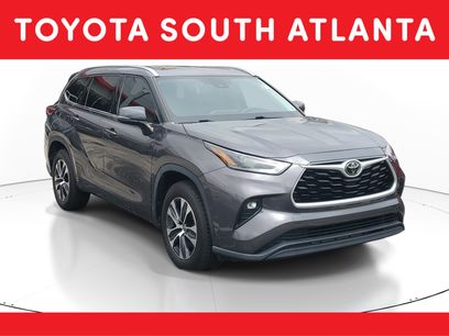 Used 2021 Toyota Highlander XLE