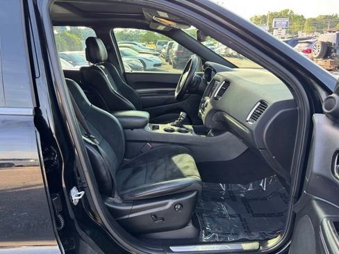 Used 2019 Dodge Durango SRT w/ Technology Group AWD/4WD image 9
