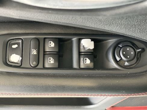Used 2019 Jeep Compass Trailhawk AWD/4WD image 16