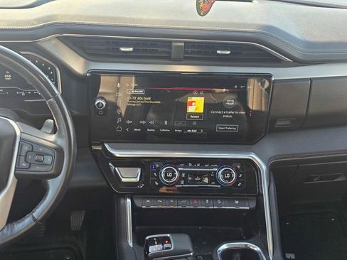 Used 2023 GMC Sierra 1500 Denali image 15