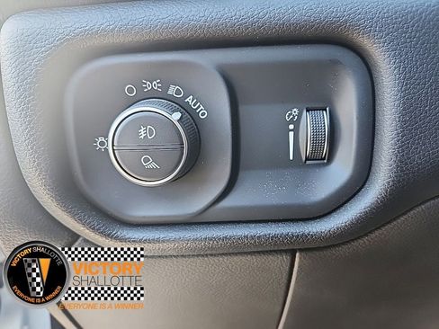 Certified 2024 RAM 2500 Tradesman w/ Chrome Appearance Group image 18