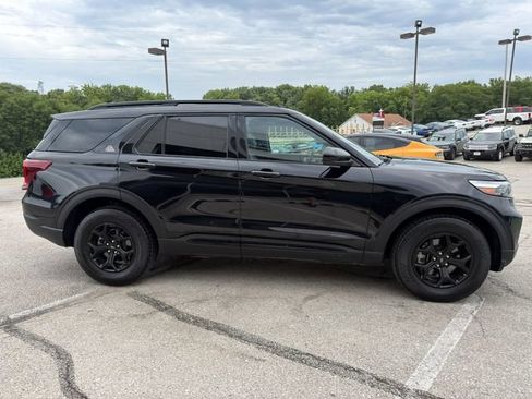 Used 2022 Ford Explorer Timberline w/ Timberline Technology Package AWD/4WD image 8