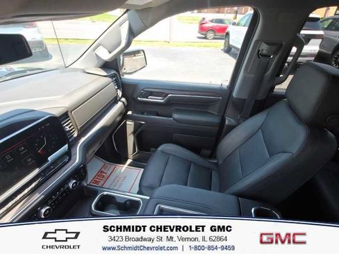 Used 2022 GMC Sierra 1500 SLT w/ SLT Premium Package AWD/4WD image 15