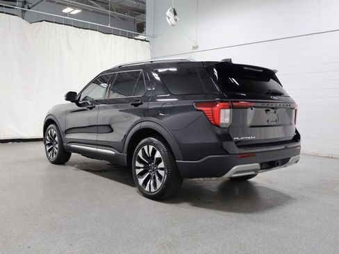 Used 2025 Ford Explorer Platinum w/ LUX Leather Package AWD/4WD image 3