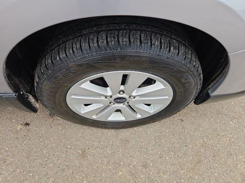 Used 2018 Subaru Outback 2.5i Premium AWD/4WD image 13
